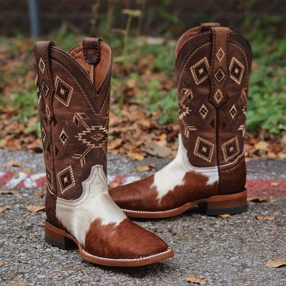 Cowhide Honey/White Cowgirl Boots